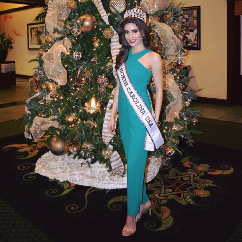 BCBGeneration Green Jumpsuit